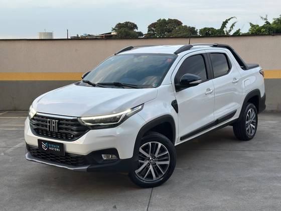 FIAT STRADA 1.3 FIREFLY FLEX VOLCANO CD CVT FIAT STRADA 1.3 FIREFLY FLEX VOLCANO CD CVT